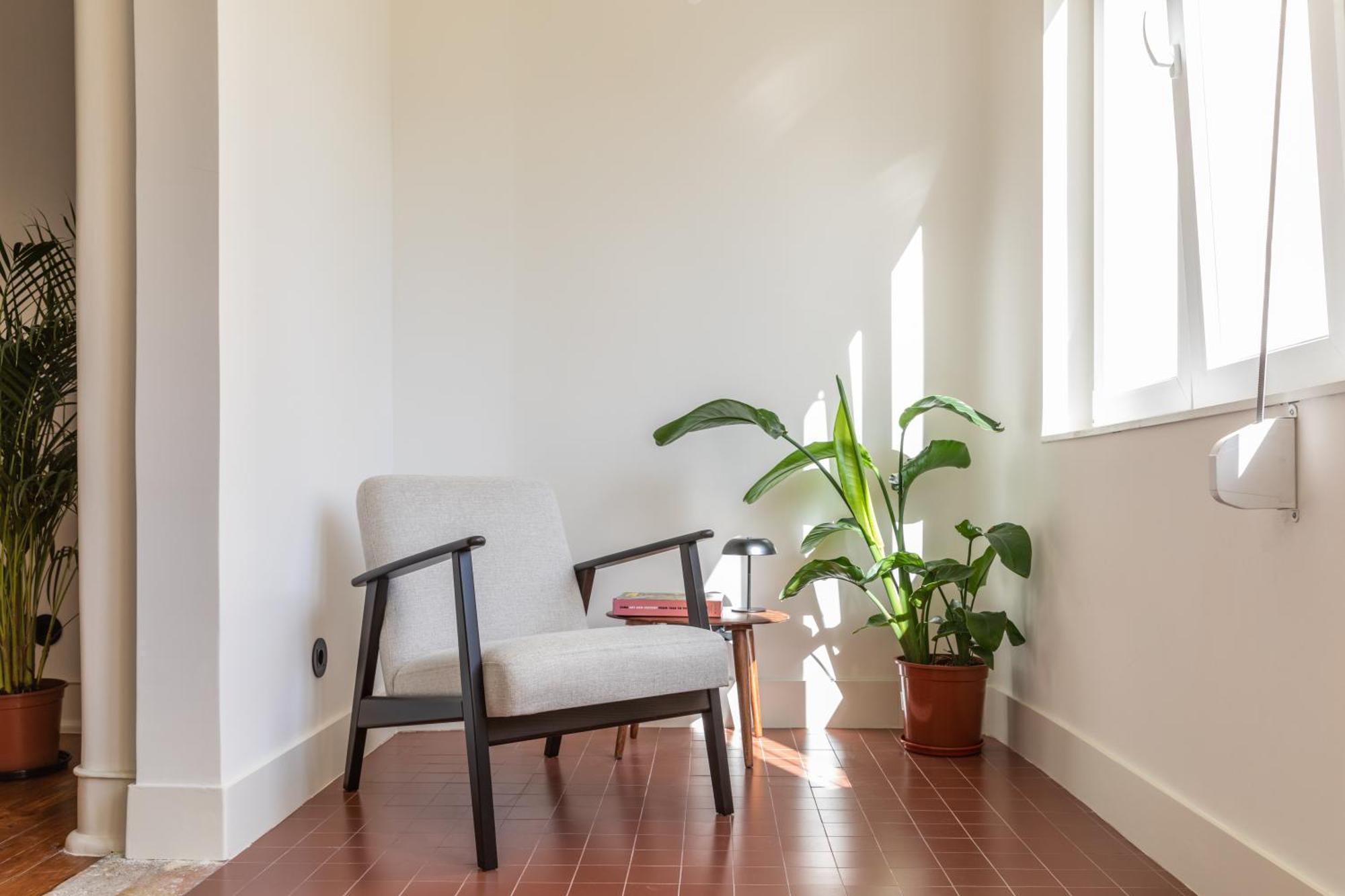 Alvalade 58 - Charming 2 Bedroom Apartment With Ac Near The Airport And City Center Lisboa Ngoại thất bức ảnh