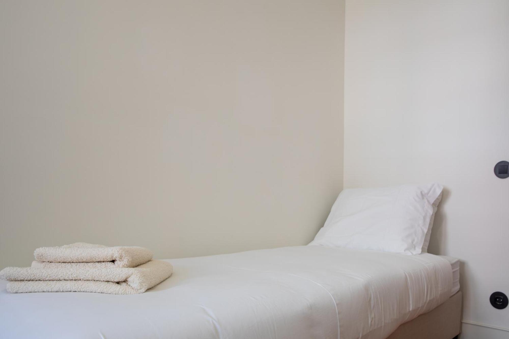 Alvalade 58 - Charming 2 Bedroom Apartment With Ac Near The Airport And City Center Lisboa Ngoại thất bức ảnh